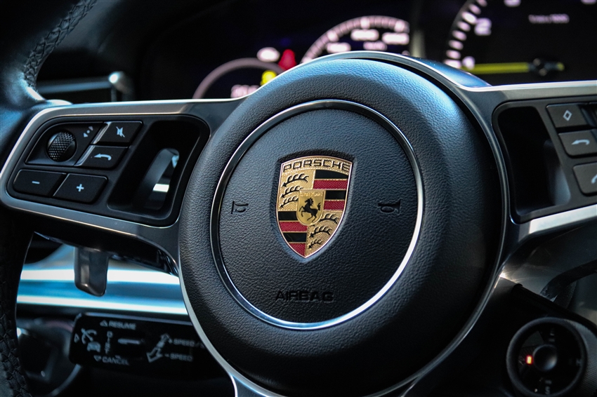 Porsche Panamera 4 E-Hybrid